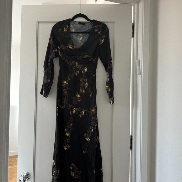 Lake Studio Satin Maxi Dress Sz 38 Black Floral Print V-neck Long Sleeves - Picture 5 of 10